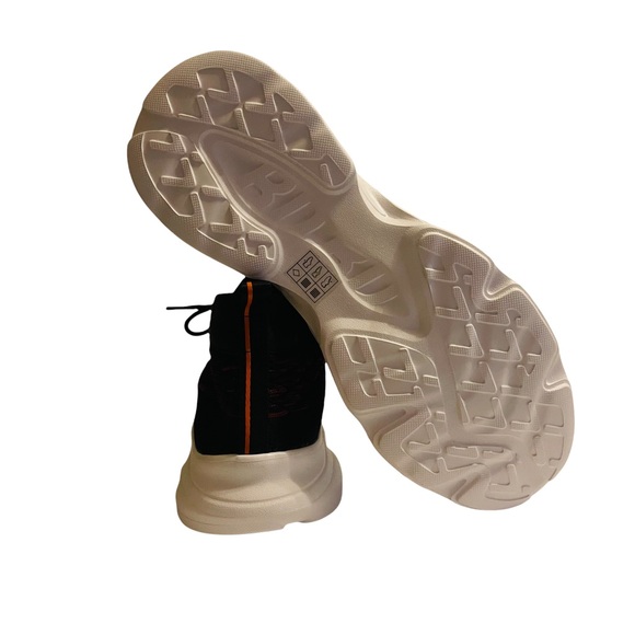 French Connection - Picture 5 of 5